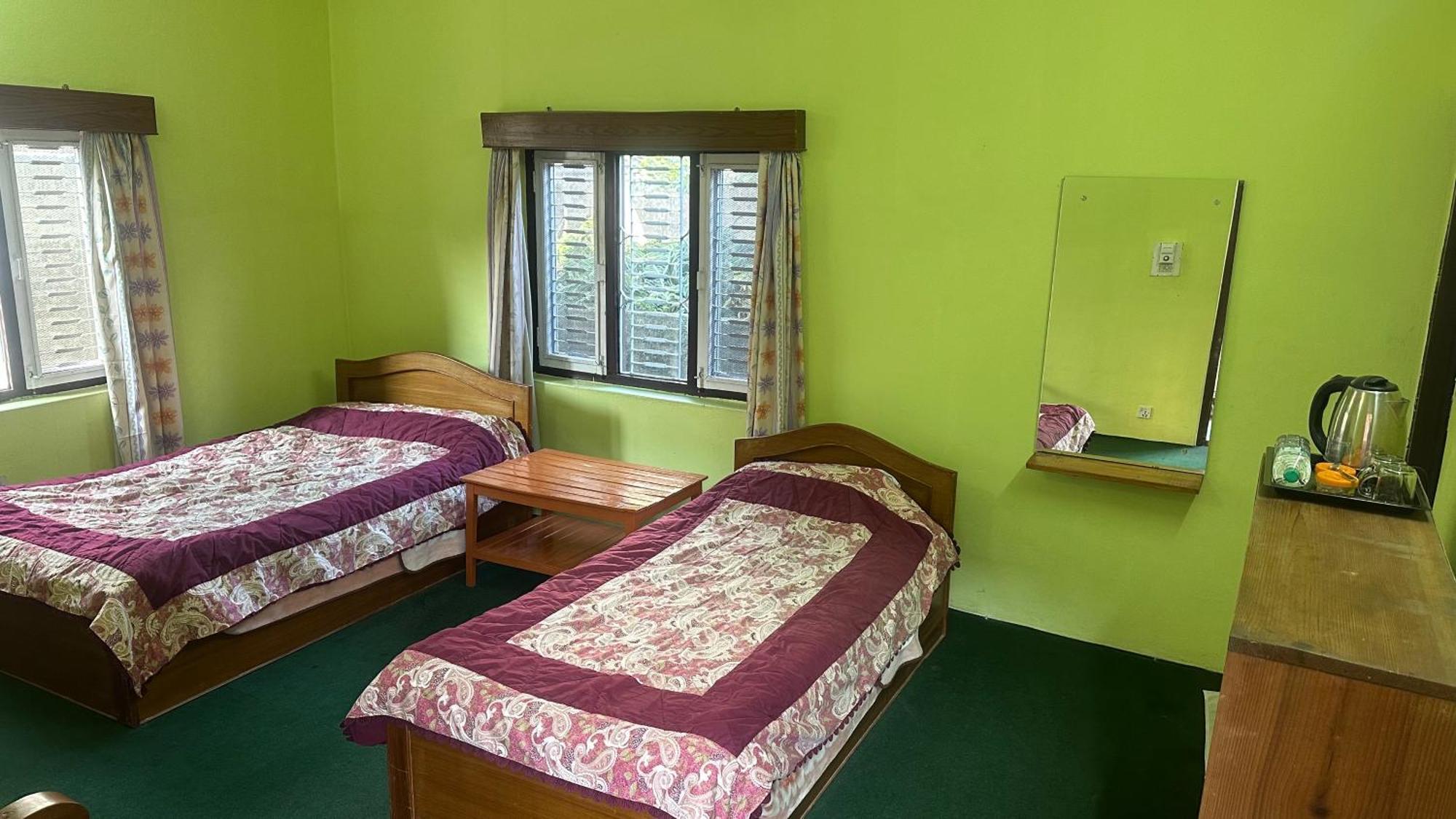 New Pokhara Lodge - Pokhara Lakeside Esterno foto