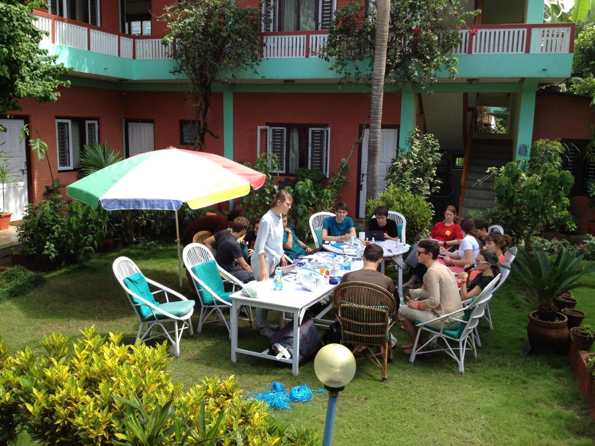 New Pokhara Lodge - Pokhara Lakeside Esterno foto