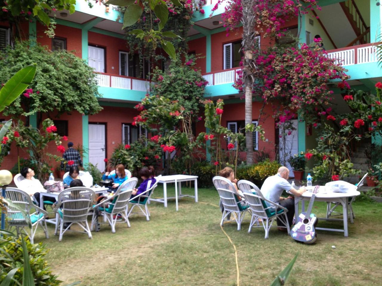 New Pokhara Lodge - Pokhara Lakeside Esterno foto