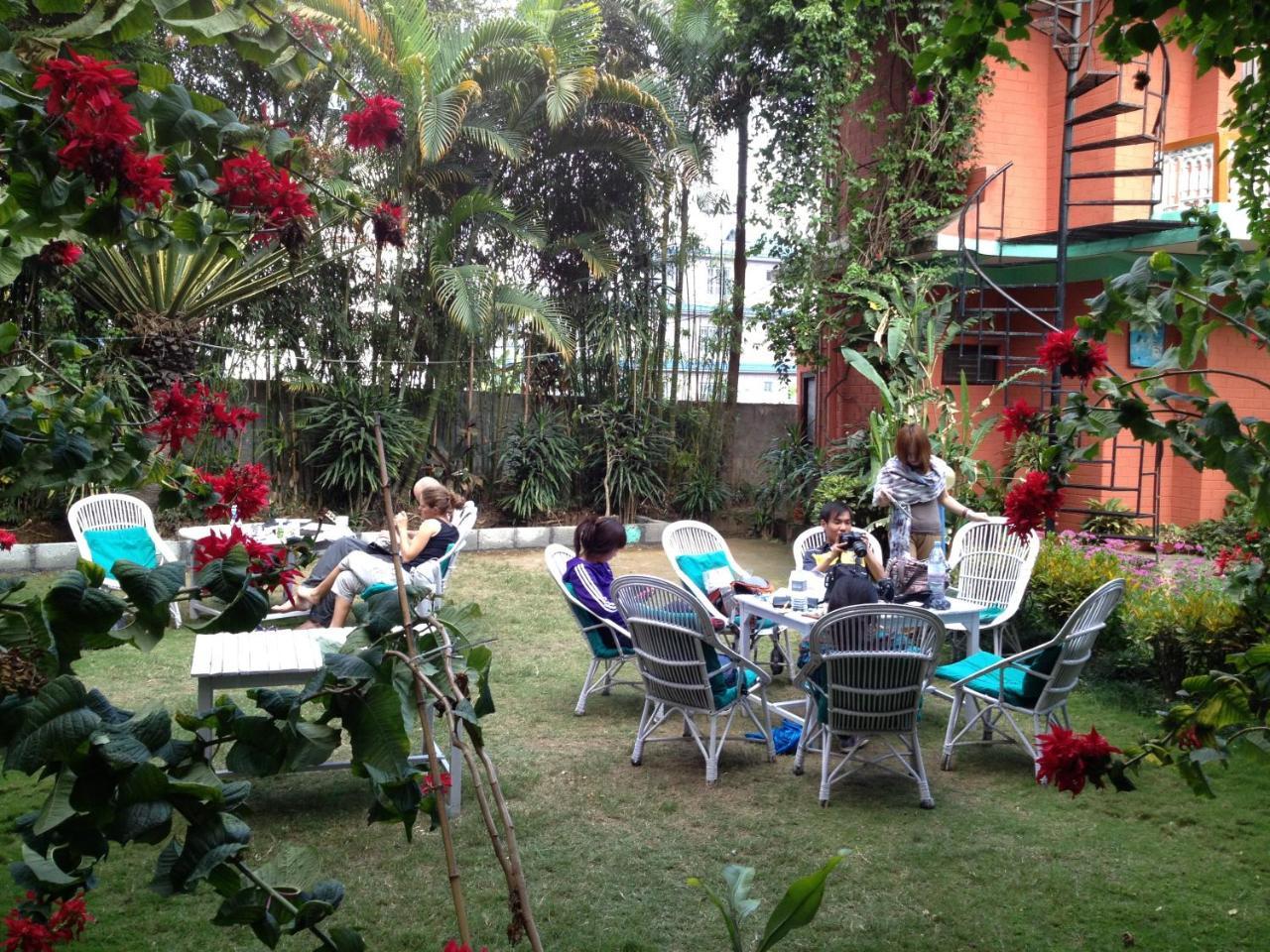 New Pokhara Lodge - Pokhara Lakeside Esterno foto