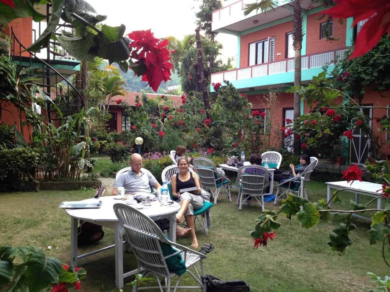 New Pokhara Lodge - Pokhara Lakeside Esterno foto