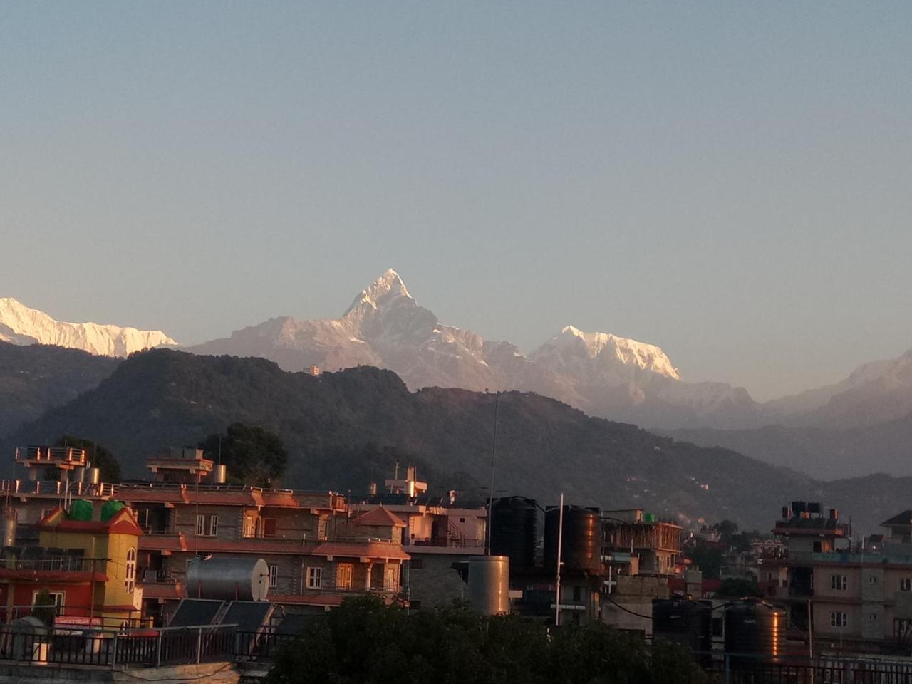 New Pokhara Lodge - Pokhara Lakeside Esterno foto