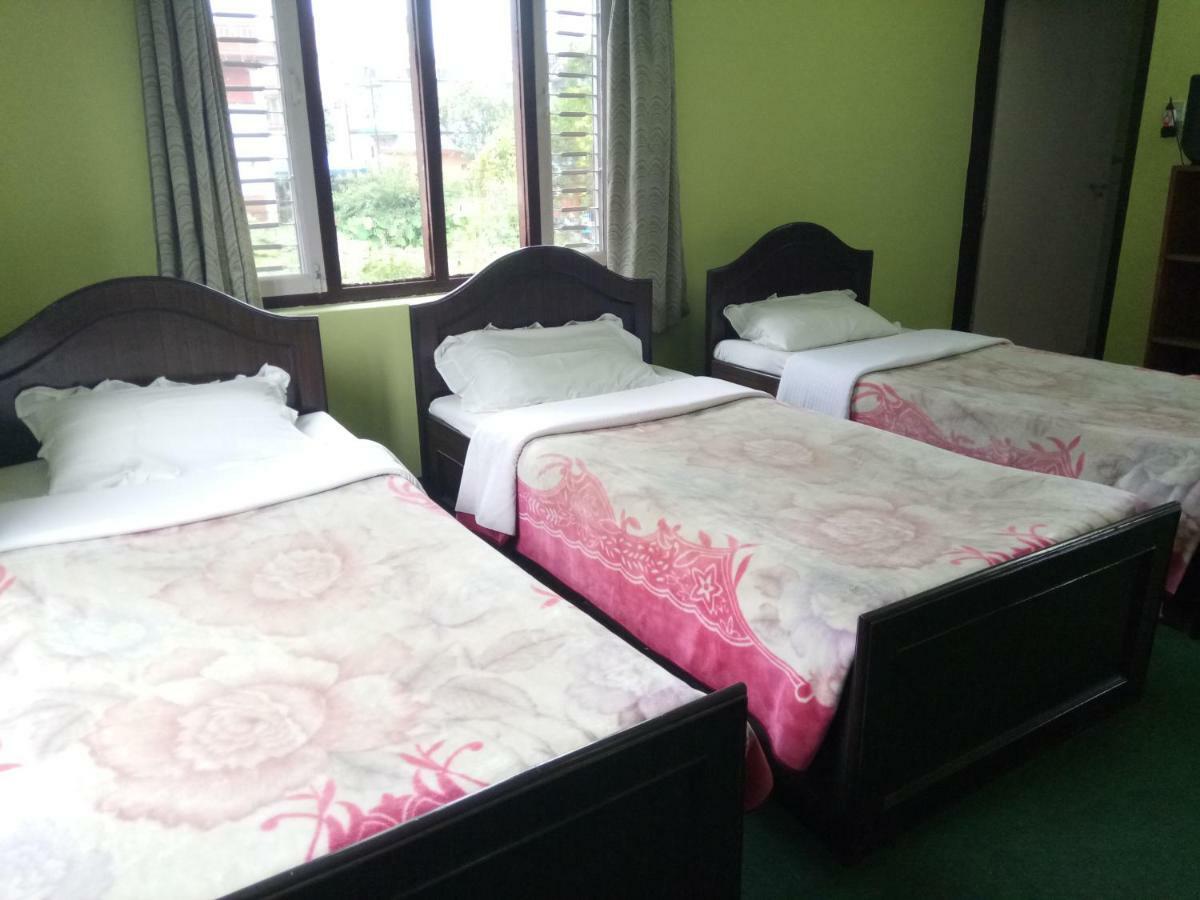 New Pokhara Lodge - Pokhara Lakeside Esterno foto