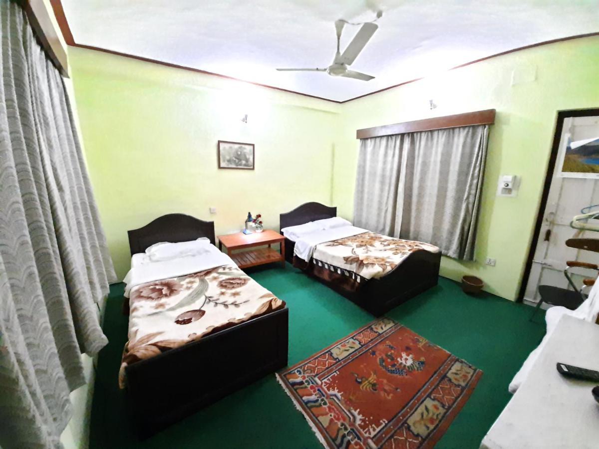 New Pokhara Lodge - Pokhara Lakeside Esterno foto